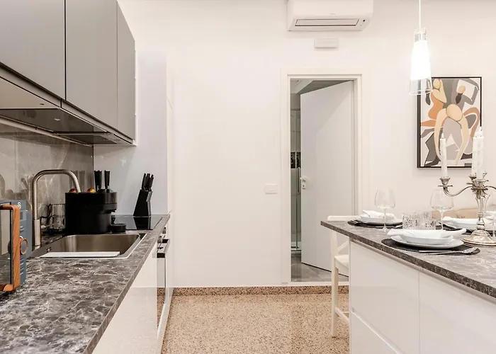 The Mazzini 科森扎